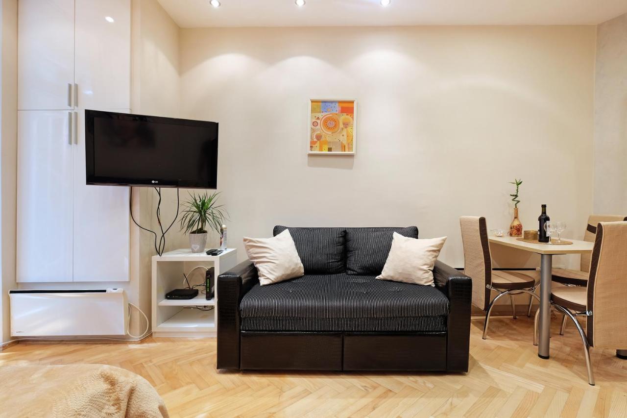 Studio Paradise Forest Belgrado Exterior foto